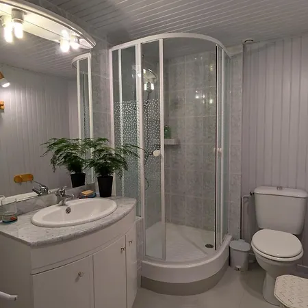 Moulin Authentique Avec Jardin Prive Et Activites Pour Familles Et Amis En Bord De Riviere - Fr-1-653-251 Saint-Mard (Charente-Maritime)