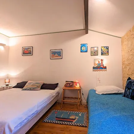 Ancien Moulin Rustique Avec Jardin, Wifi Et Parking, Animaux Acceptes - Fr-1-653-251