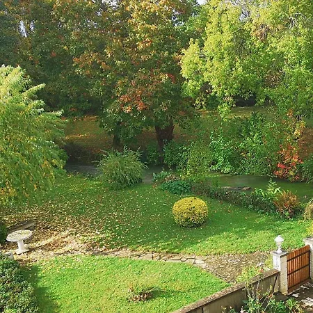 Holiday home Ancien Moulin Rustique Avec Jardin, Wifi Et Parking, Animaux Acceptes - Fr-1-653-251