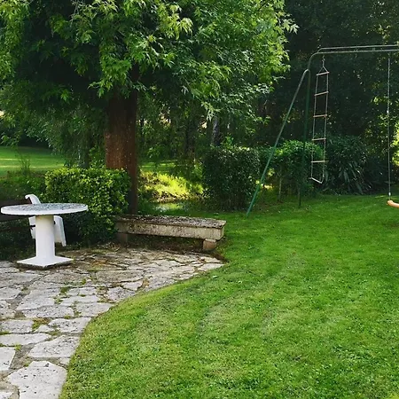 Сasa de vacaciones Ancien Moulin Rustique Avec Jardin, Wifi Et Parking, Animaux Acceptés - Fr-1-653-251