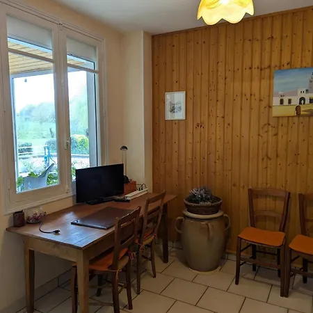 Ancien Moulin Rustique Avec Jardin, Wifi Et Parking, Animaux Acceptés - Fr-1-653-251 Saint-Mary (Charente)
