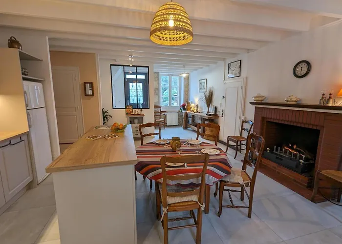 Ancien Moulin Rustique Avec Jardin, Wifi Et Parking, Animaux Acceptés - Fr-1-653-251 * Saint-Mary (Charente)