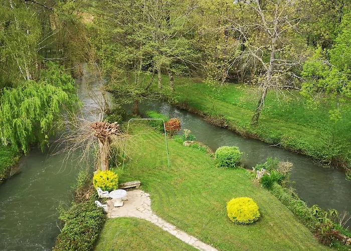 Ancien Moulin Rustique Avec Jardin, Wifi Et Parking, Animaux Acceptés - Fr-1-653-251 Saint-Mary (Charente)